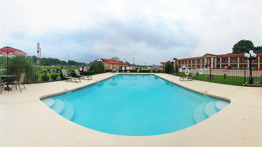 Best Western Palestine Inn Exterior photo
